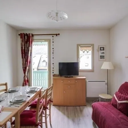 Duplex 4 Pers. Avec Parking, Proche Telecabine Et Commerces, A 1700m - Fr-1-401-39 Cauterets