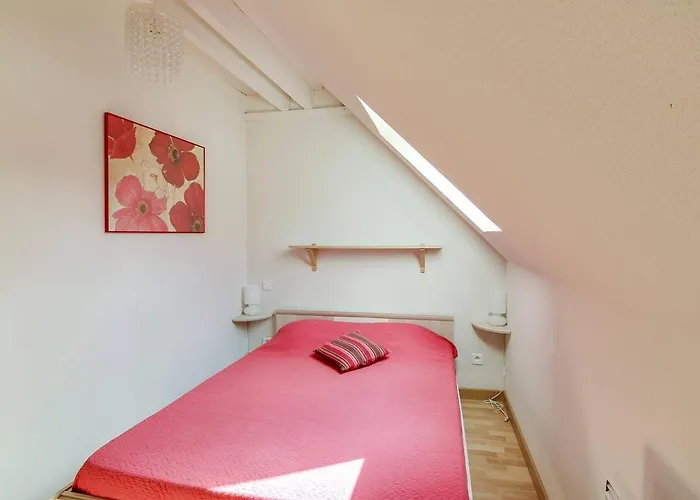 בית נופש Duplex 4 Pers. Avec Parking, Proche Telecabine Et Commerces, A 1700m - Fr-1-401-39 *