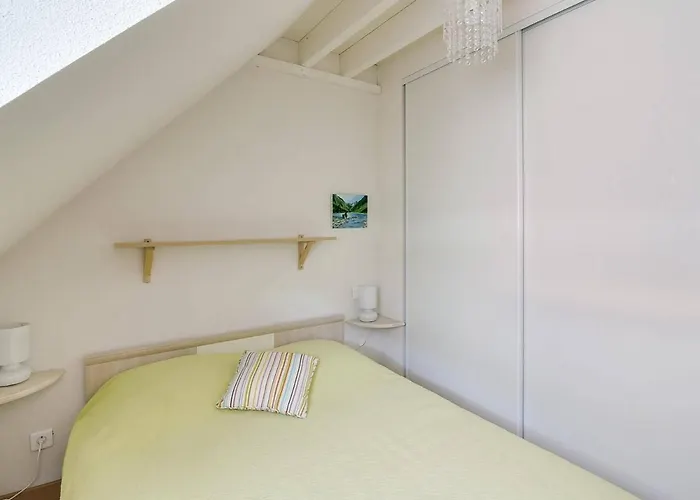 Duplex 4 Pers. Avec Parking, Proche Telecabine Et Commerces, A 1700m - Fr-1-401-39 בית נופש *